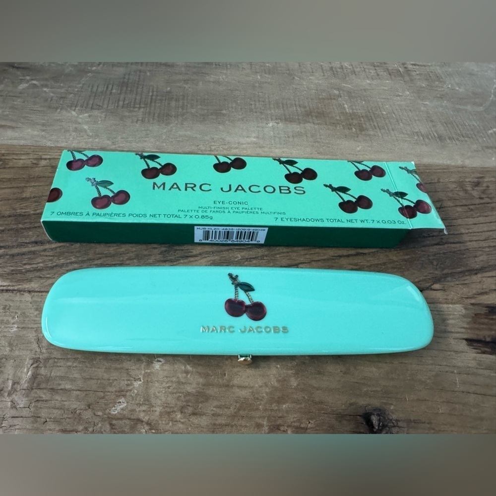 LIMITED EDITION Marc Jacobs Cherrific Eye-Conic Eye Palette 🍒 NEW IN BOX! - Picture 10 of 11